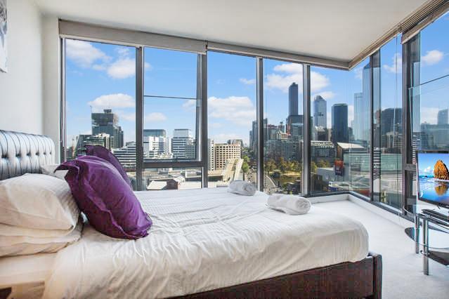 Mj Shortstay Whiteman St Apartment Мельбурн Экстерьер фото
